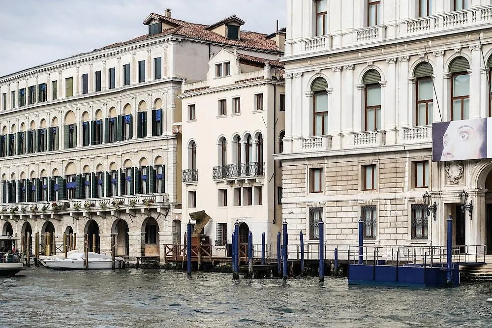 Palazzina Grassi Hotel Veneza